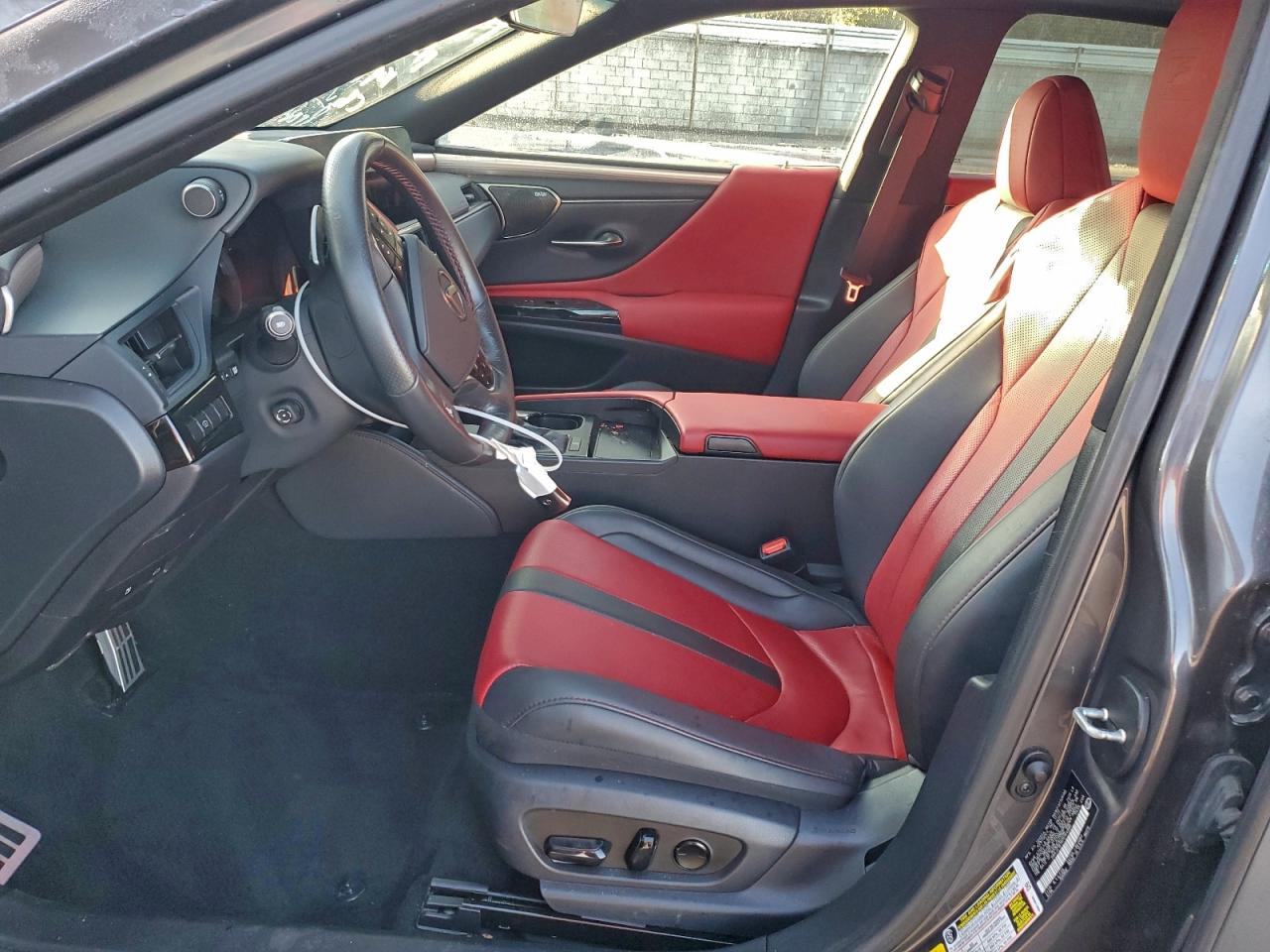 Lexus Es 350 F Sport Handling Image 2