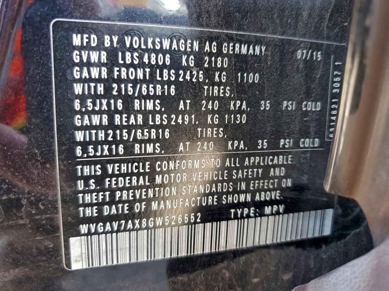 Volkswagen Tiguan S Image 10