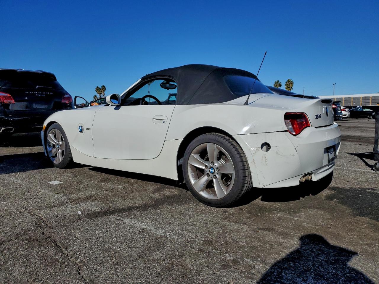 BMW Z Series 3.0 Image 2