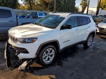  Salvage Jeep Compass