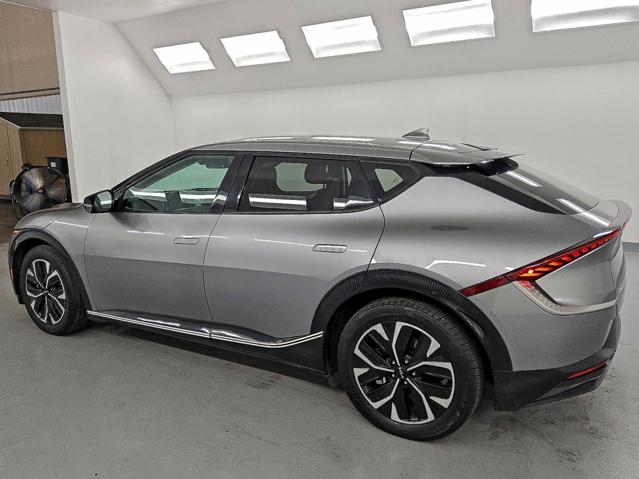 Kia EV6 Light Image 5