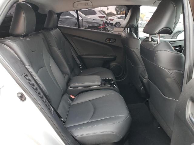 Toyota Prius Image 9