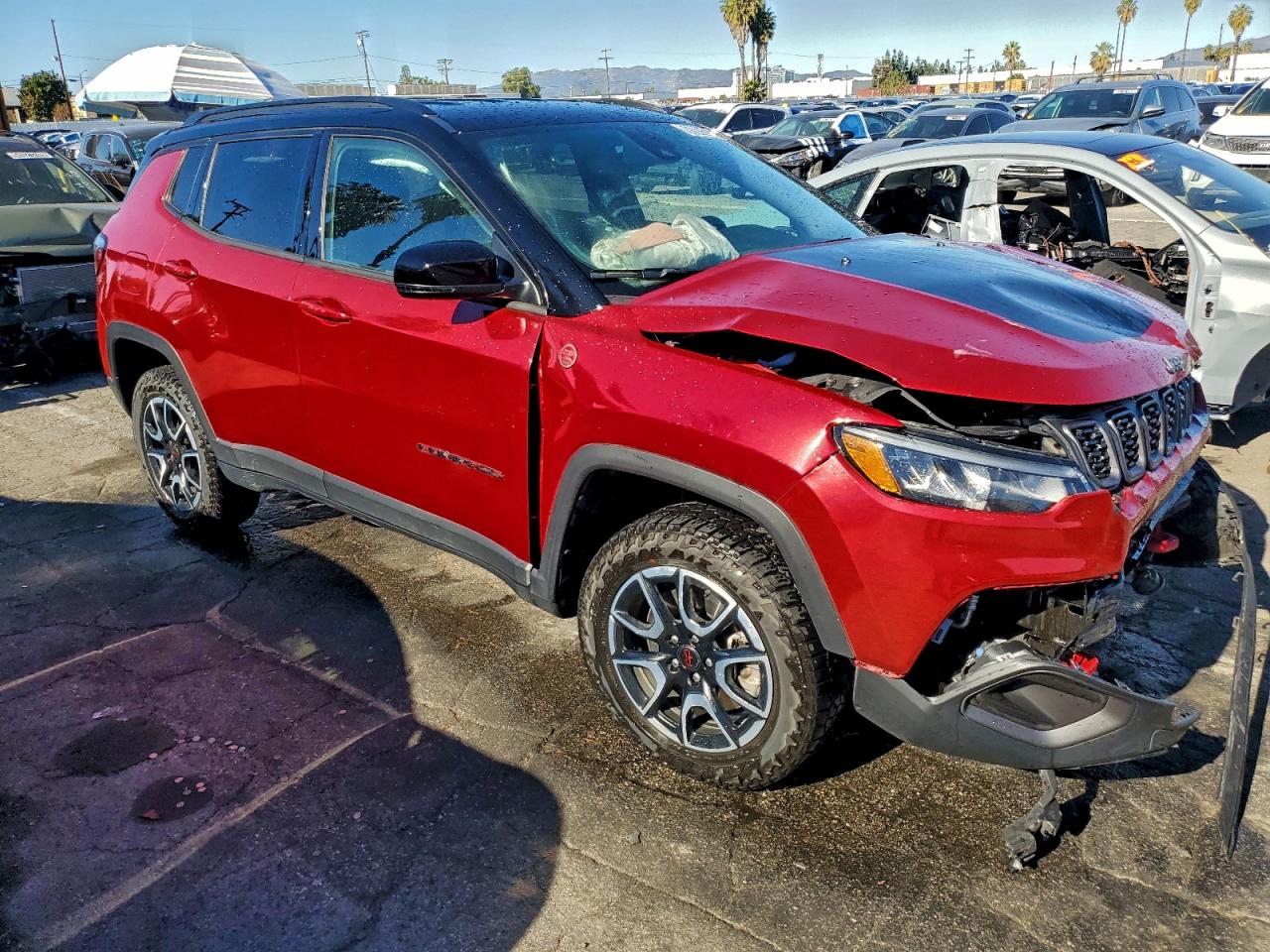 Jeep Compass Trailhawk Image 4