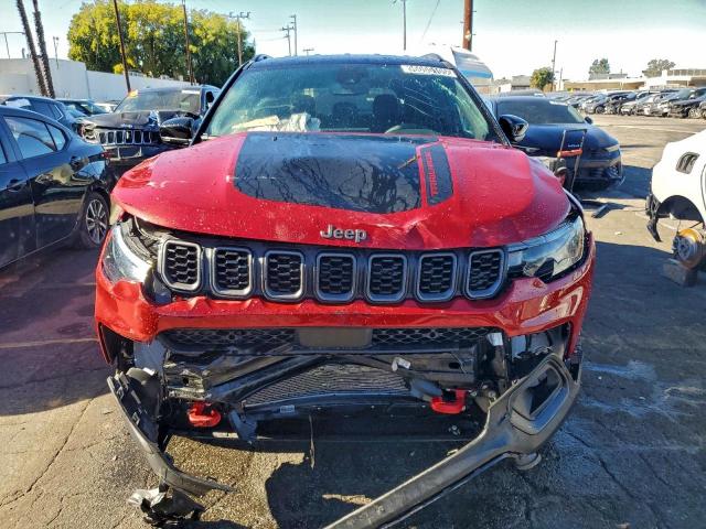 Jeep Compass Trailhawk Image 5