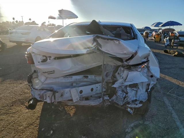 Mazda 6 Signature Image 4