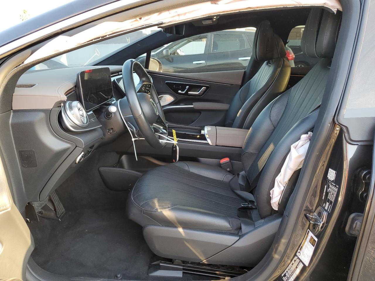 Mercedes-Benz EQS 450+ Image 12