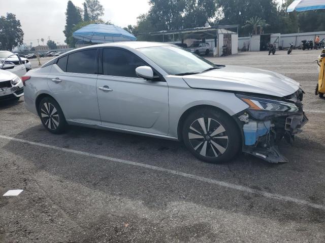 Nissan Altima Sv Image 7