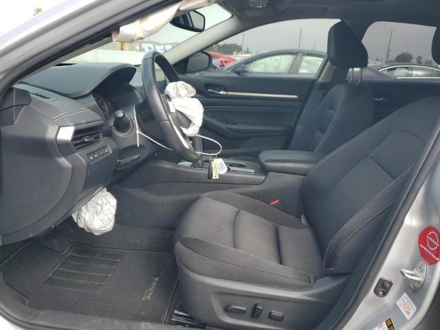 Nissan Altima Sv Image 3