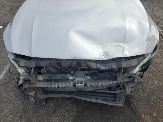 Nissan Altima Sv Image 9