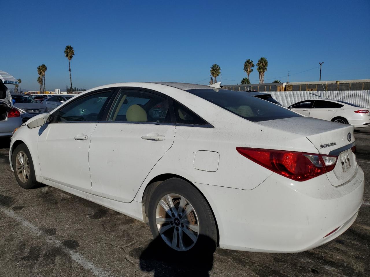 Hyundai SONATA Gls Image 11