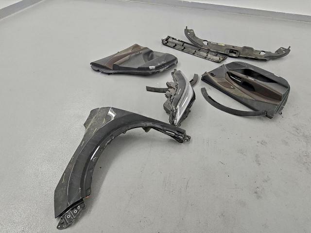 Lexus RX 450h+ Luxury Image 8