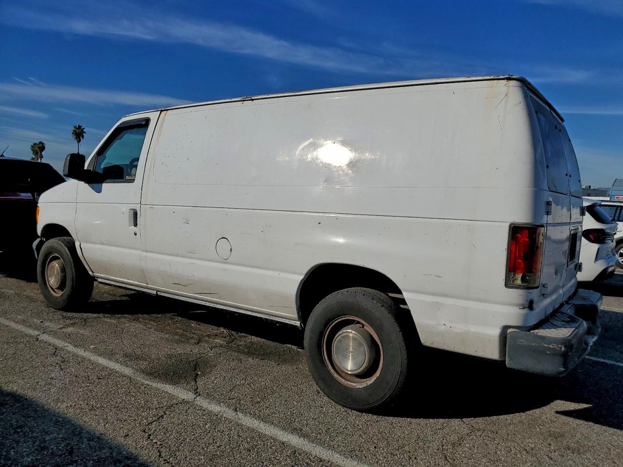 Ford E-350 E350 Super Duty Van Image 3