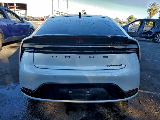 Toyota Prius Se Image 5
