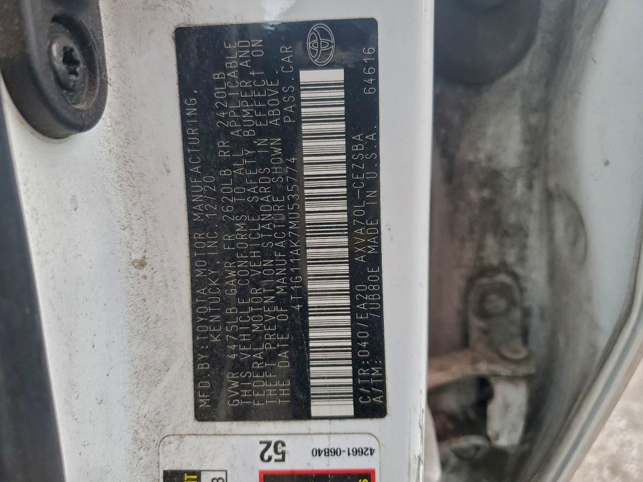 Toyota Camry Se Image 9