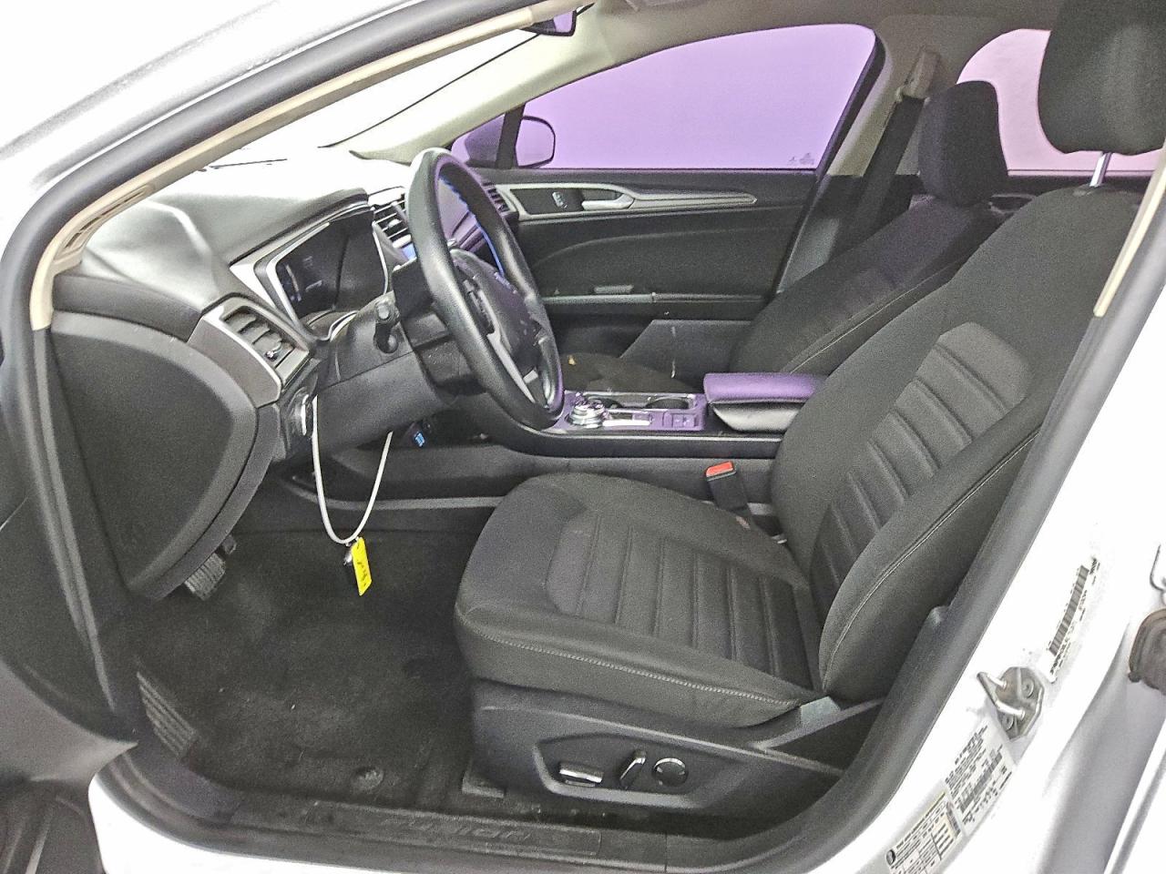 Ford Fusion Se Image 9