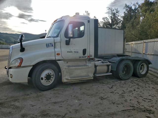 Freightliner Cascadia 1 Image 7