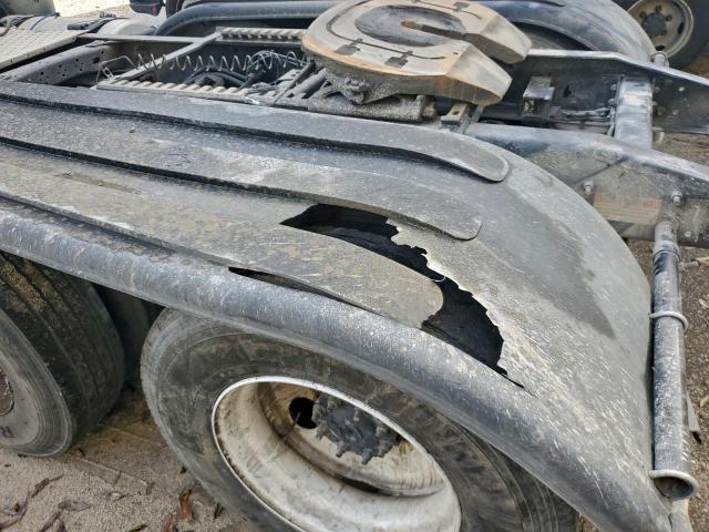 Freightliner Cascadia 1 Image 10