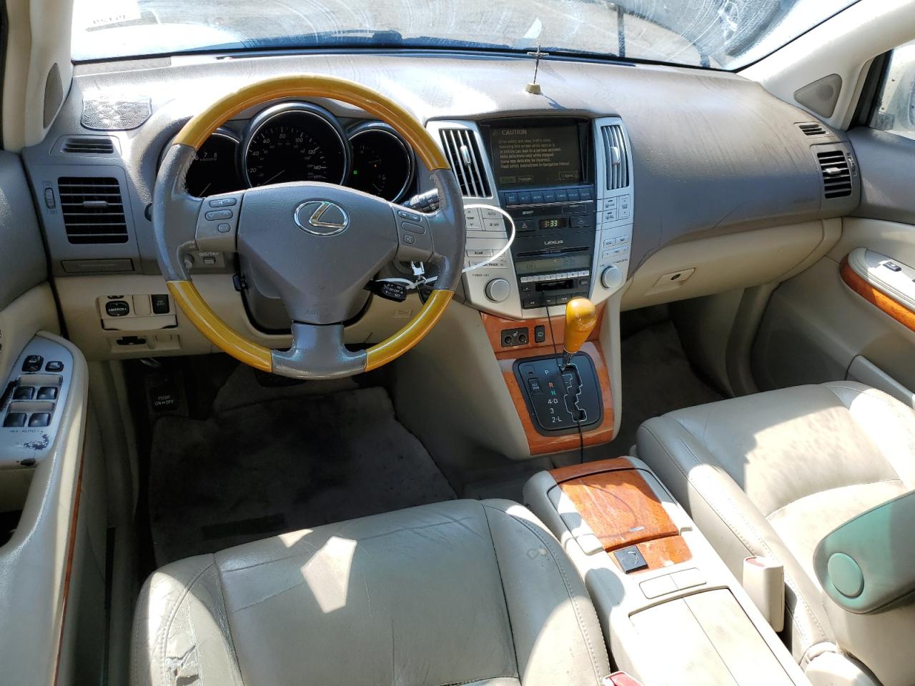 Lexus RX 330 Image 9