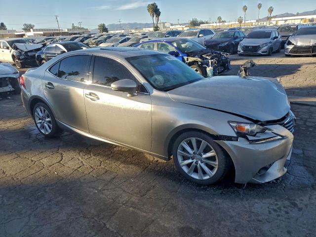 Lexus Is 200t Image 2