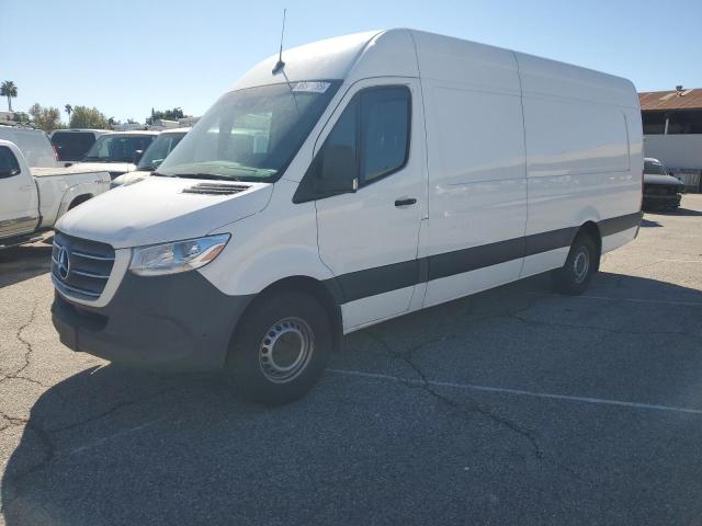  Salvage Mercedes-Benz Sprinter