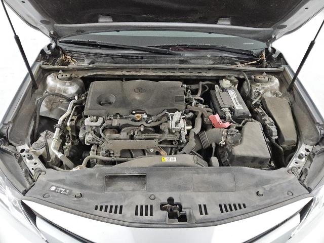 Toyota Camry L Image 5