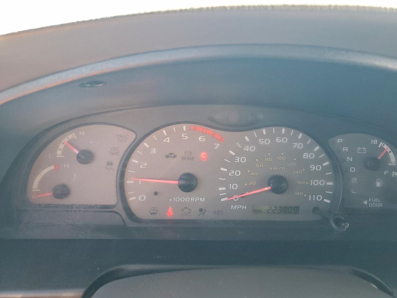 Toyota Sequoia Limited Image 7