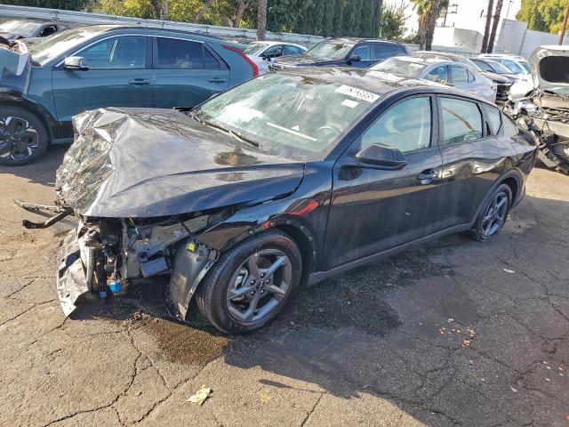  Salvage Kia K4 Lx