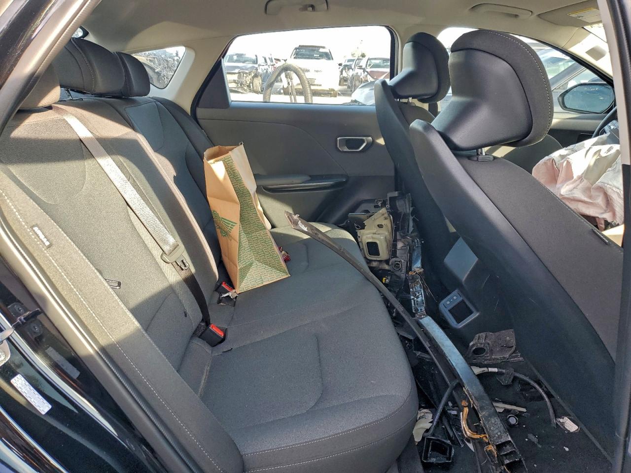 Kia K4 Lx Lx Image 9