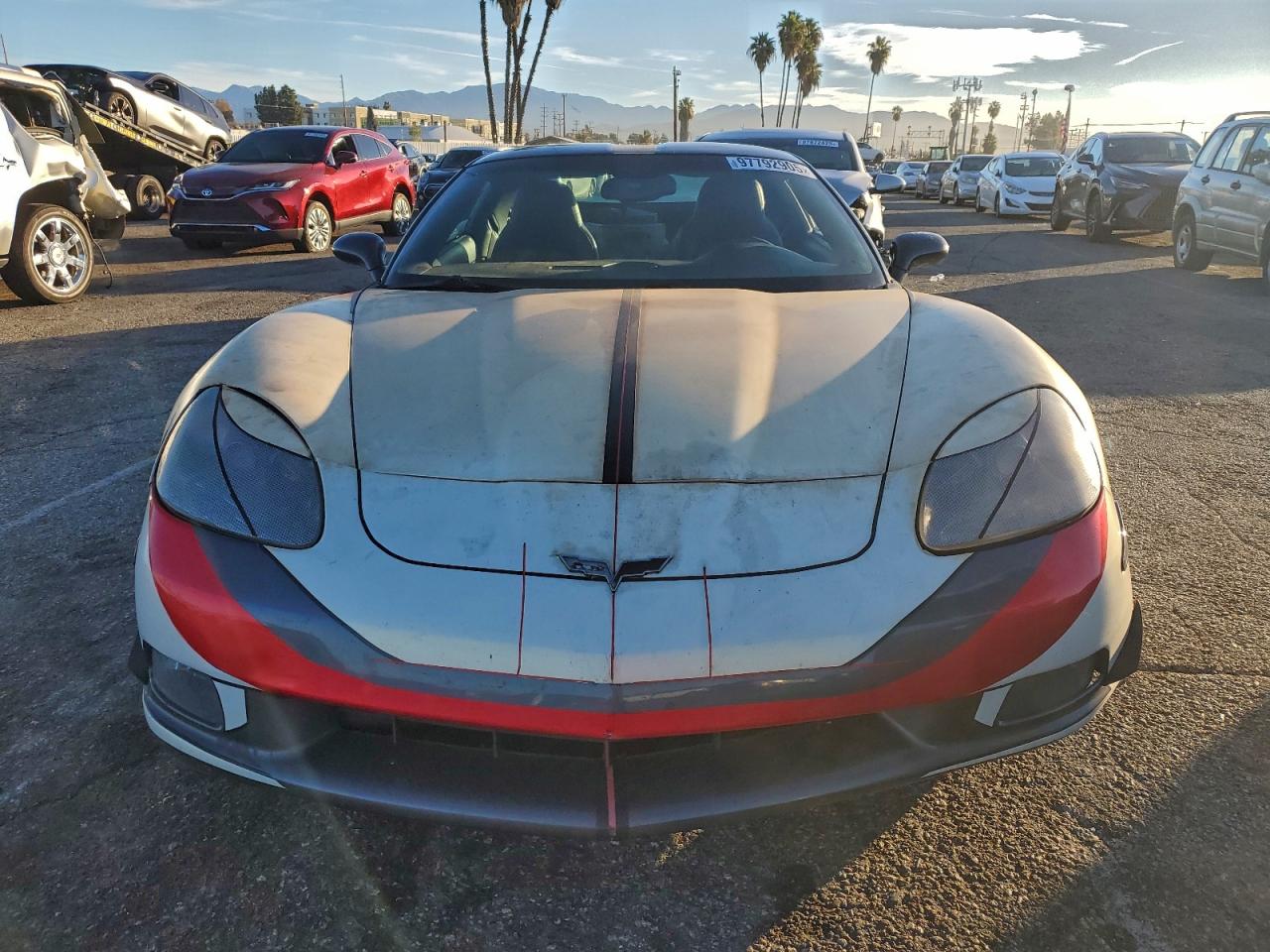 Chevrolet Corvette Image 3
