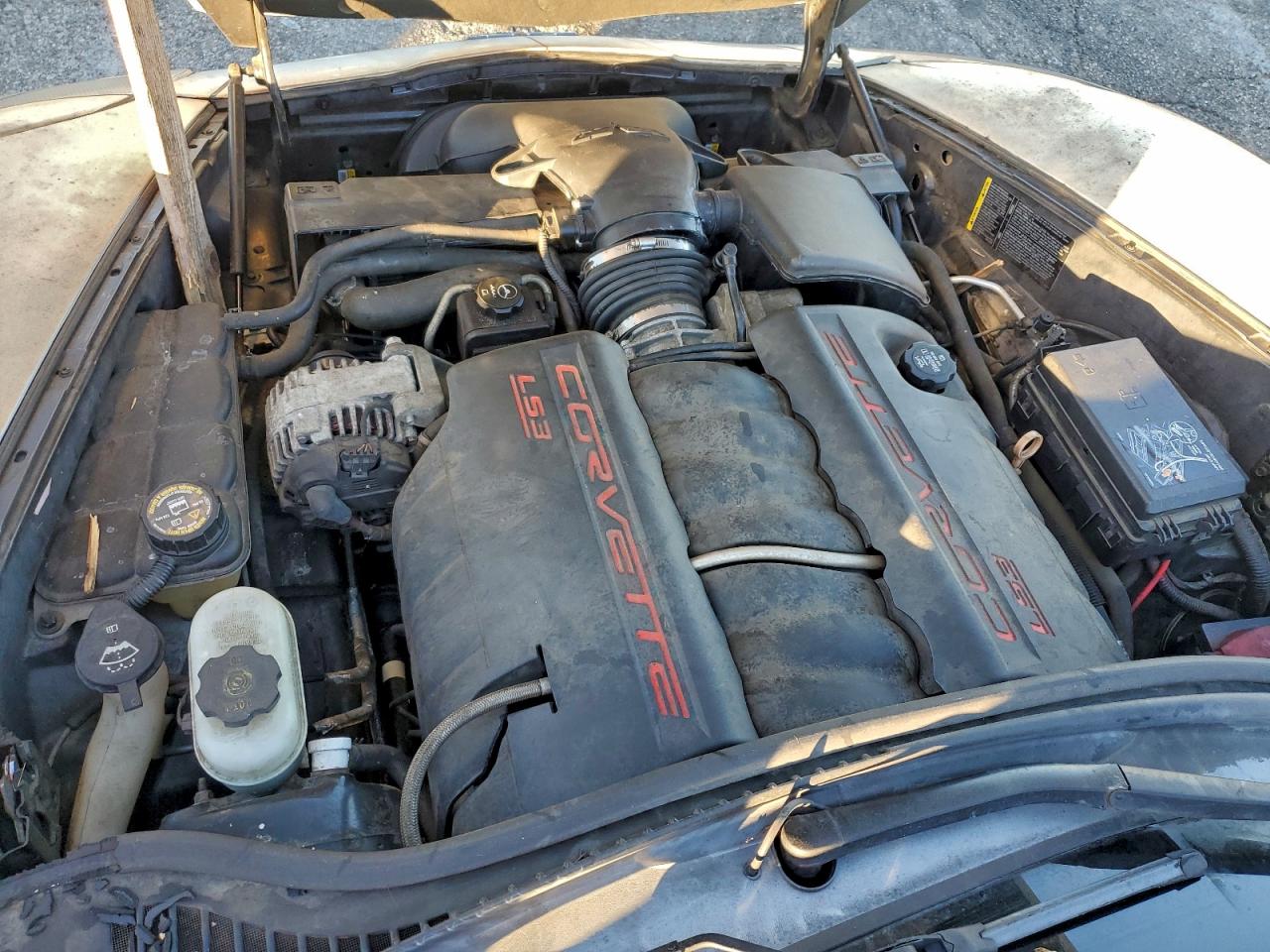 Chevrolet Corvette Image 2