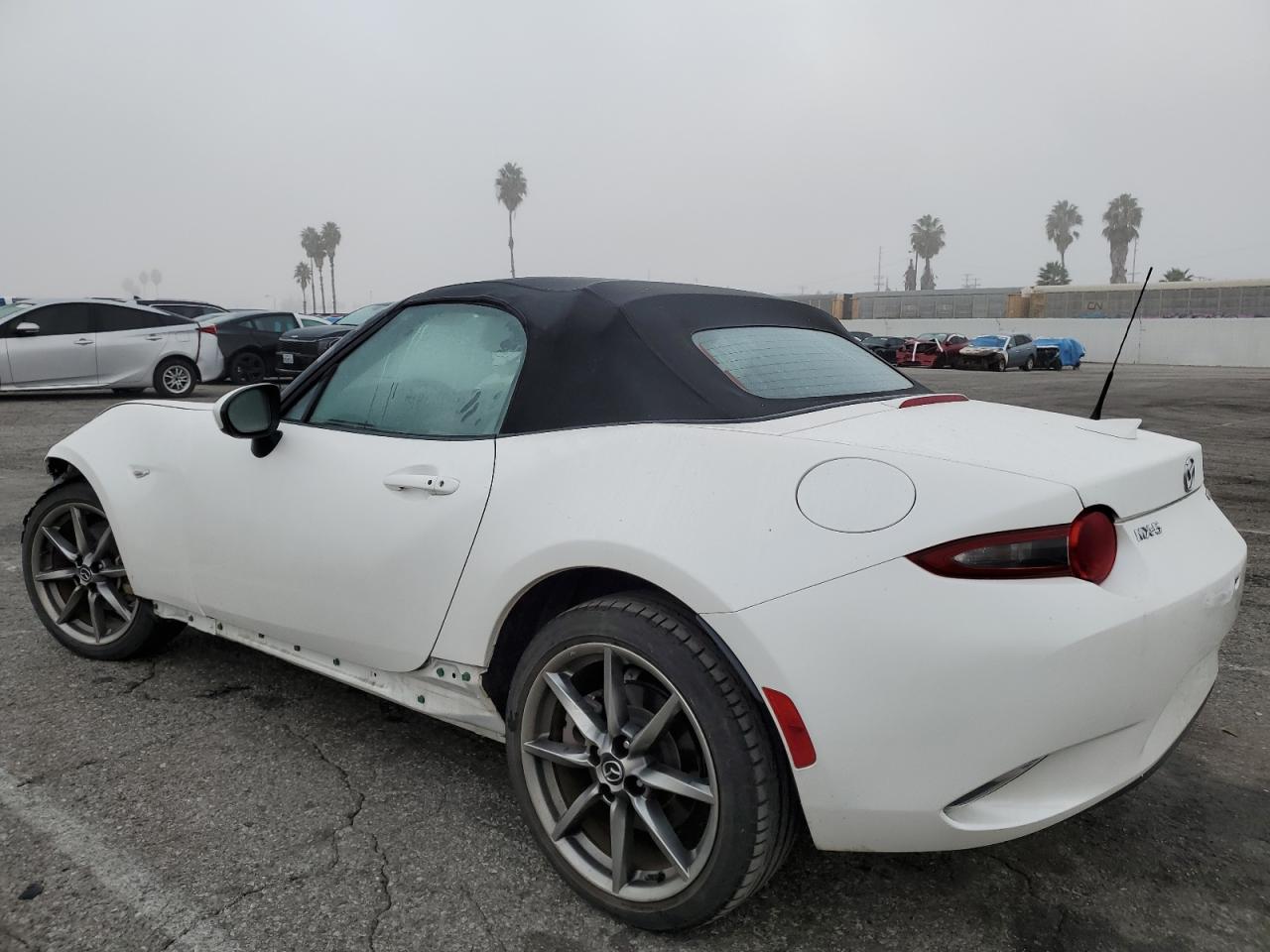 Mazda Mx5 Grand Touring Image 6