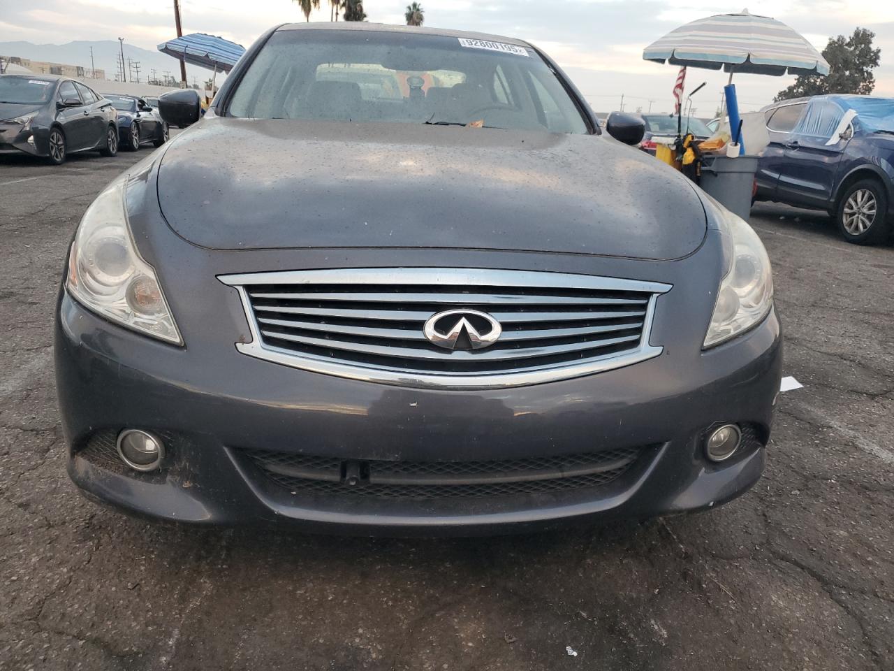 INFINITI G37 Image 2