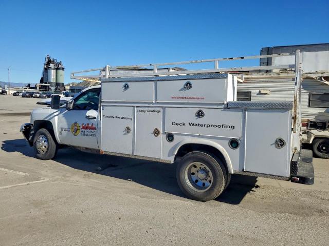 Chevrolet Silverado C3500 Image 3