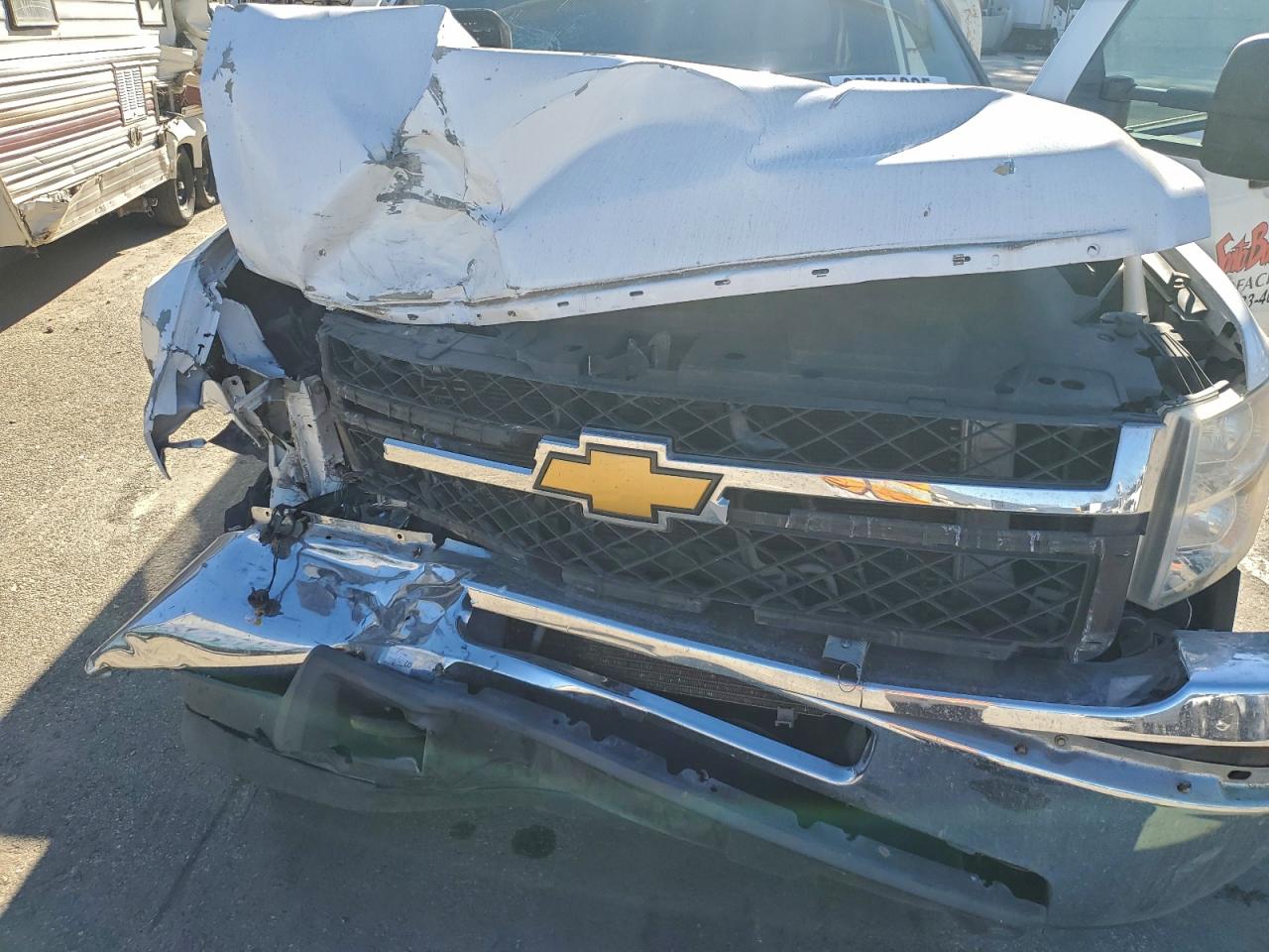 Chevrolet Silverado C3500 Image 9