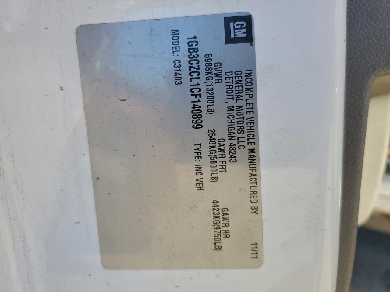 Chevrolet Silverado C3500 Image 12