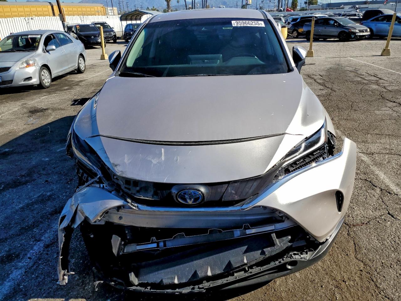 Toyota Venza Le Image 10