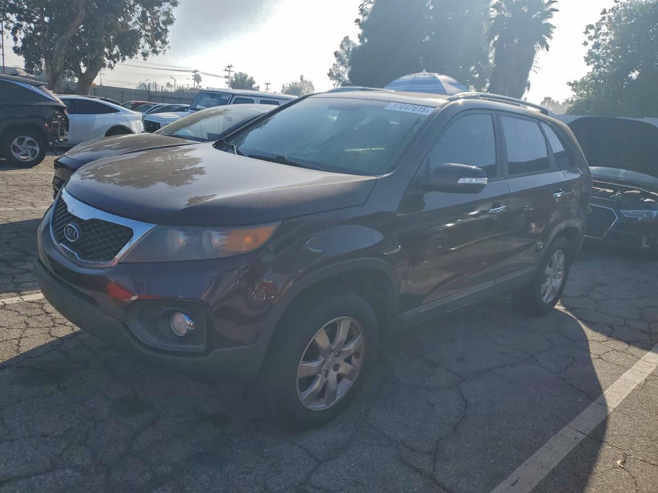 Kia Sorento Base Image 1