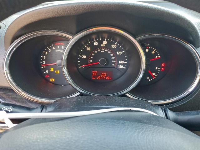 Kia Sorento Base Image 3