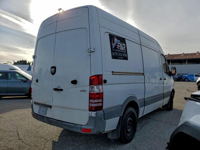 Dodge Sprinter 2500 Image 3