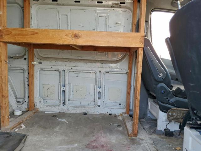 Dodge Sprinter 2500 Image 6