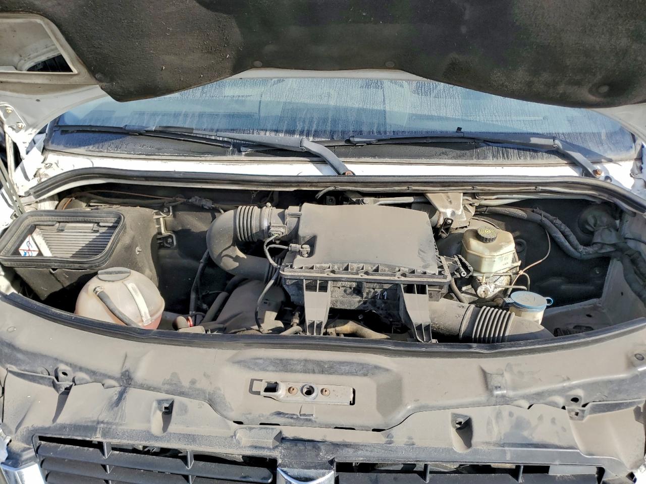 Dodge Sprinter 2500 Image 12