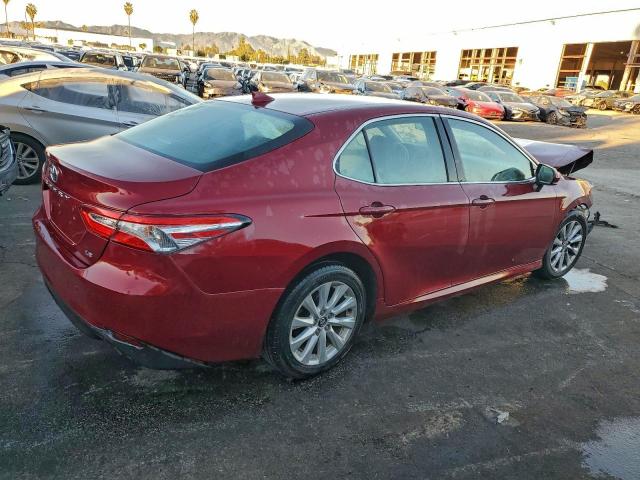 Toyota Camry Le Image 9