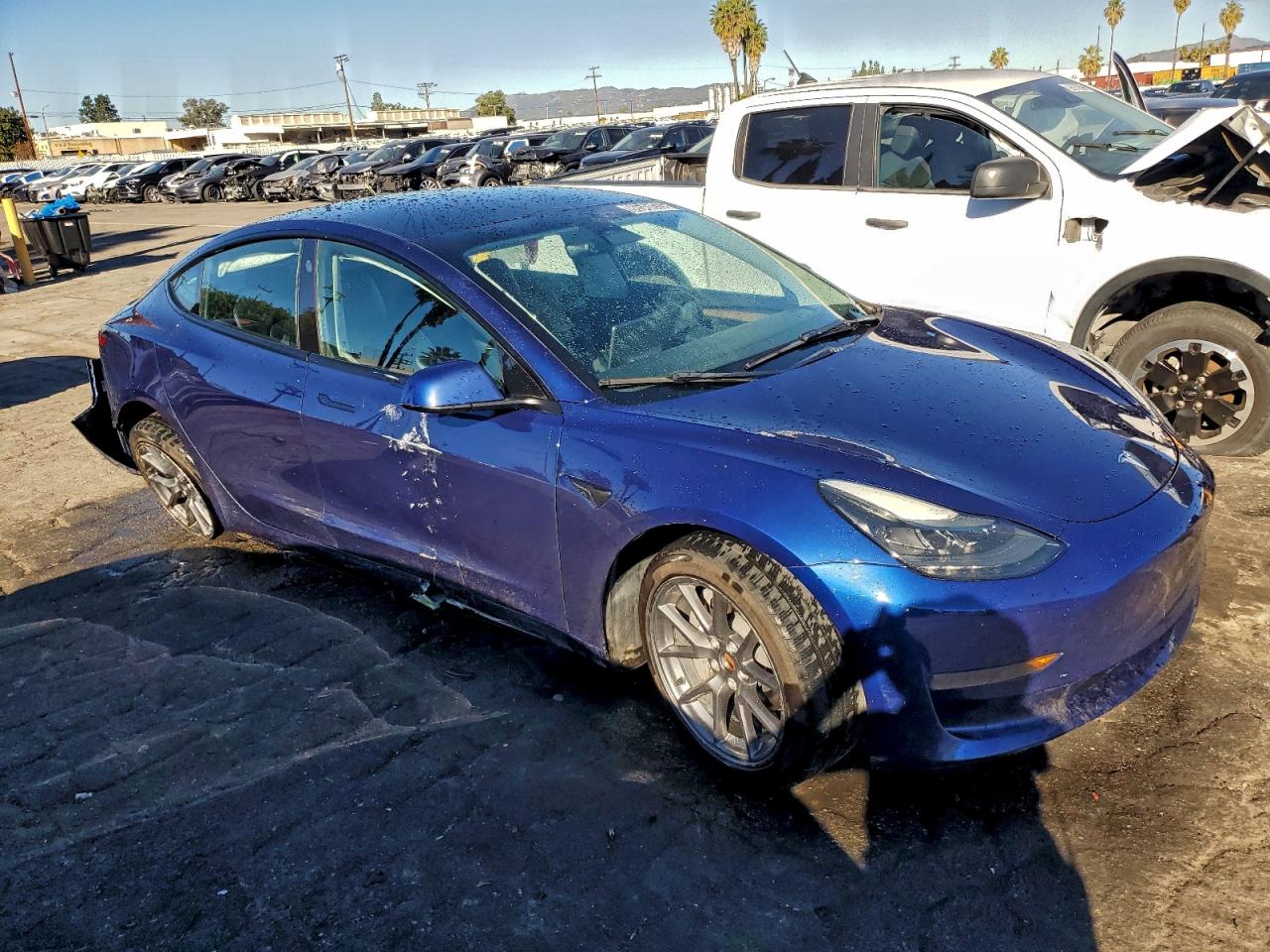 Tesla Model 3 Image 12