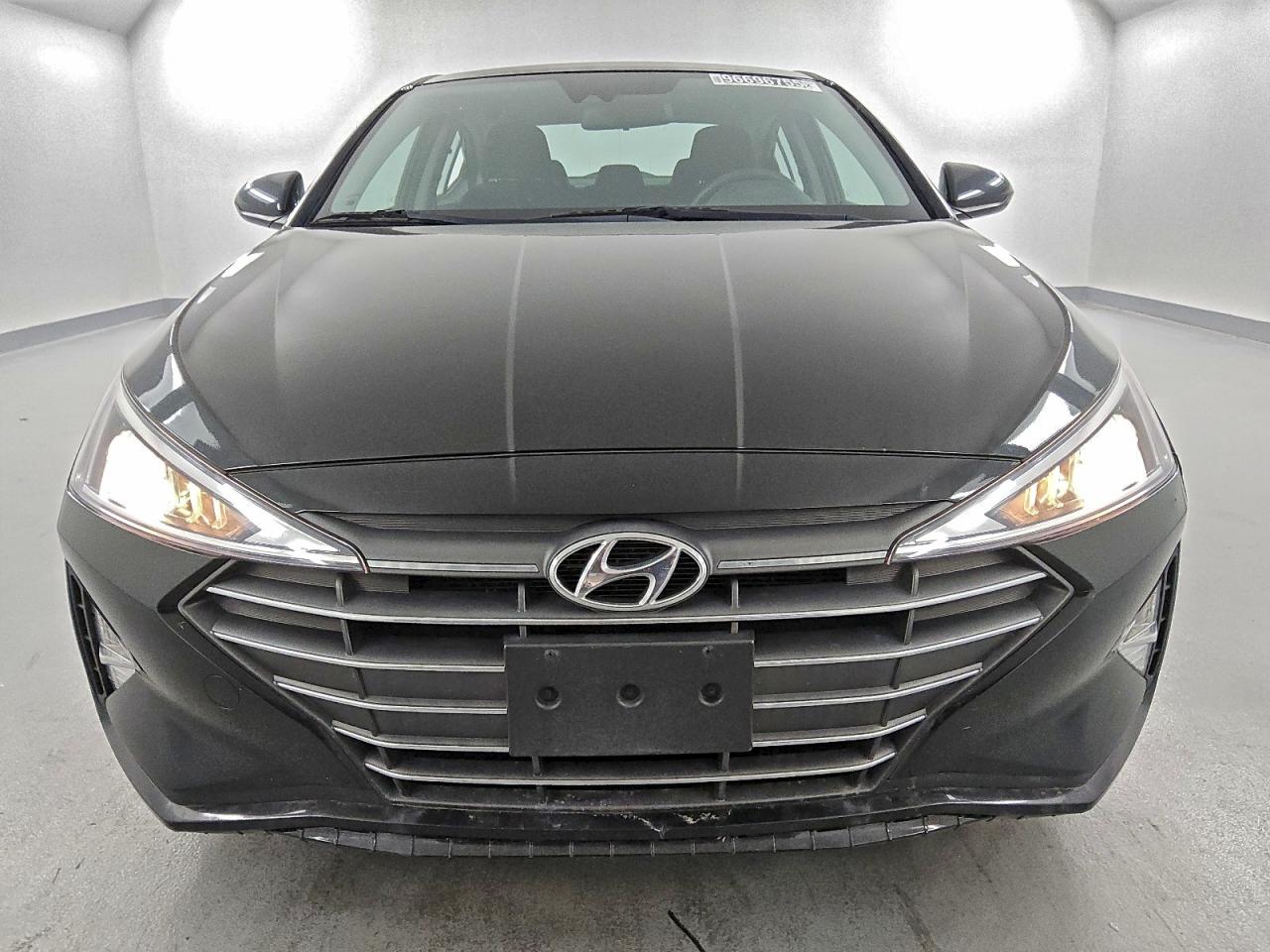 Hyundai ELANTRA Se Image 10