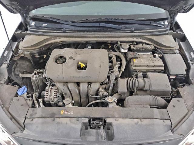 Hyundai ELANTRA Se Image 8