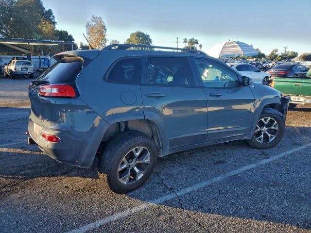 Jeep Cherokee Trailhawk Image 2
