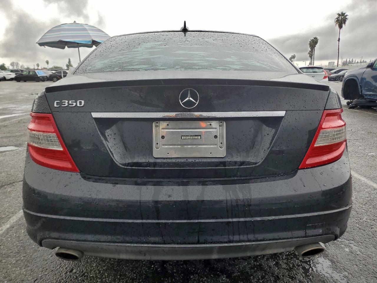 Mercedes-Benz C-Class 350 Image 9