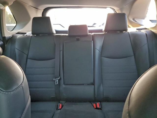 Toyota RAV4 Xle Premium Image 2