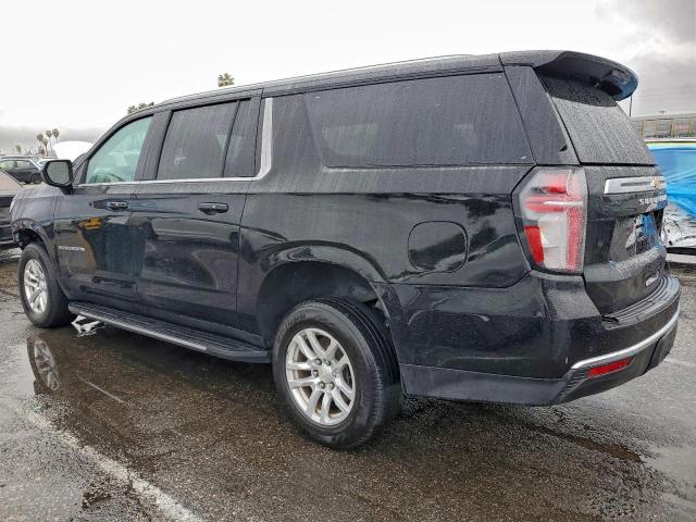 Chevrolet Suburban C1500 Ls Image 2