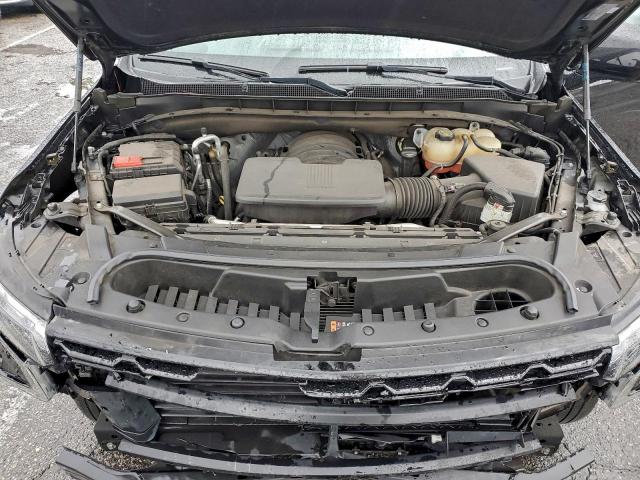 Chevrolet Suburban C1500 Ls Image 12